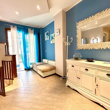 Civico 8 Alexander Appartement *