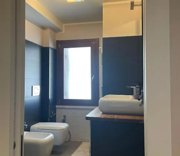 Civico 8 Alexander Альгеро